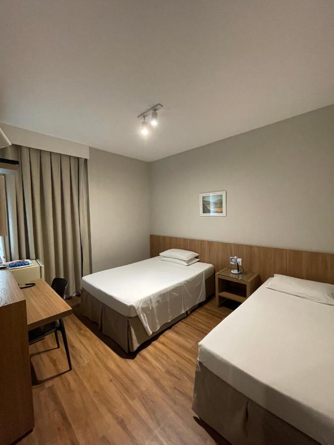 Real Hotel Sete Lagoas Luaran gambar