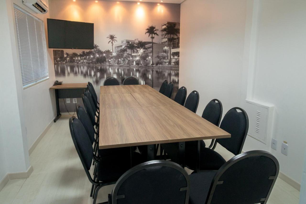 Real Hotel Sete Lagoas Luaran gambar